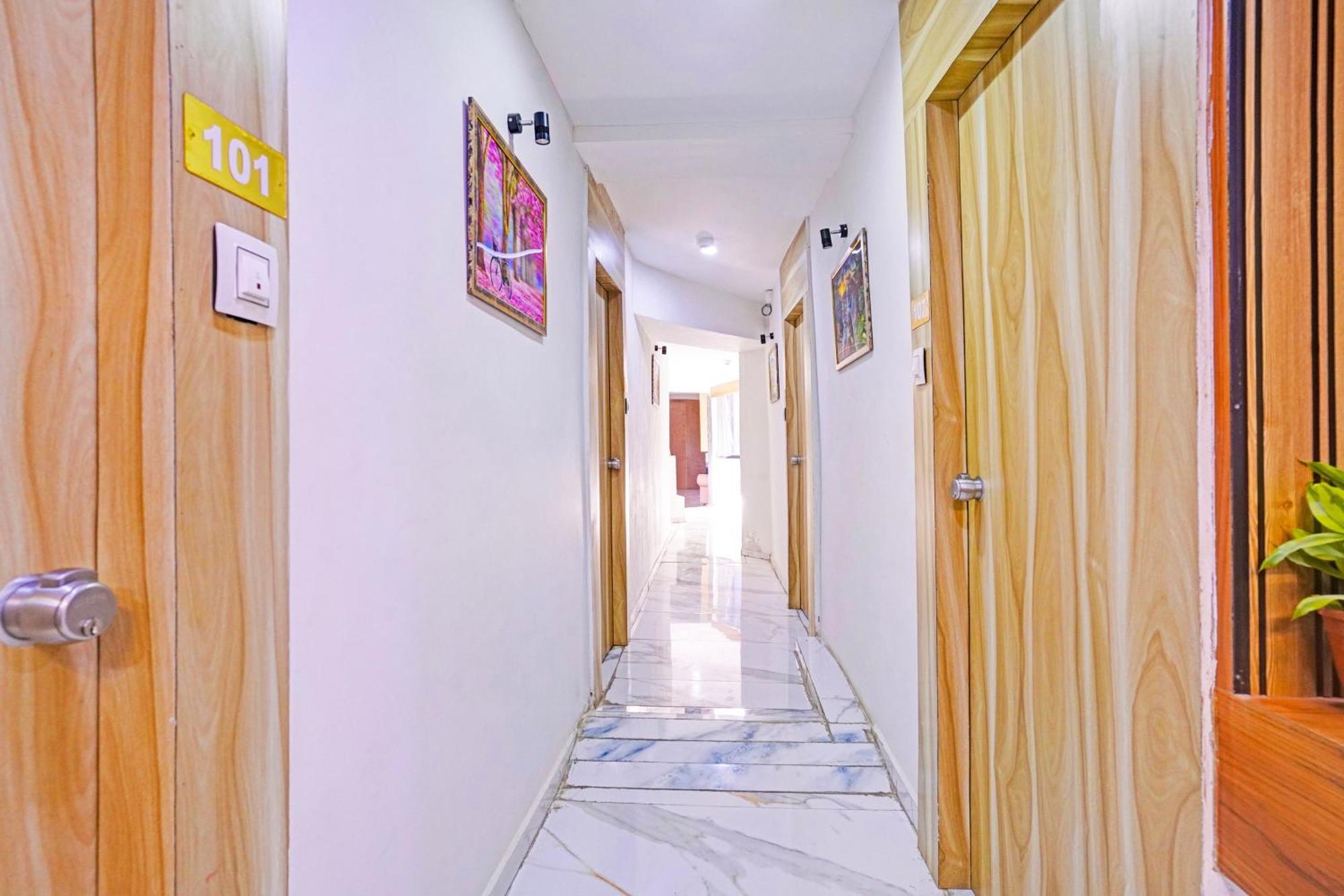 Hotel O Patang 24 Ahmedabad Exterior foto